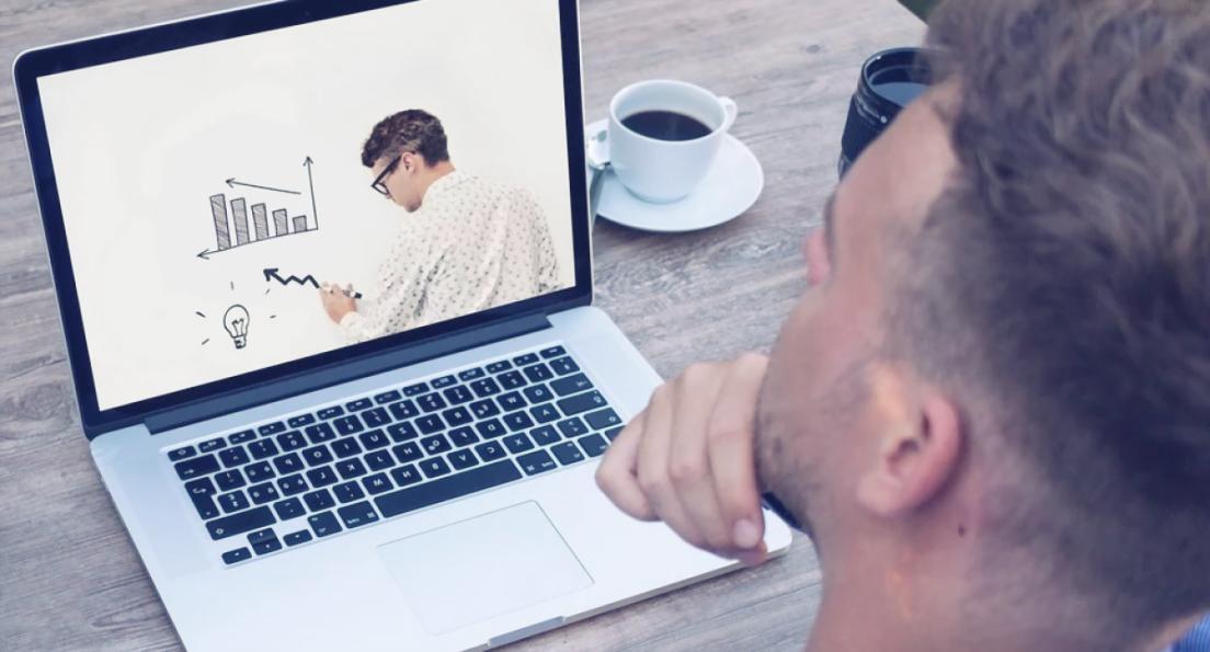 Detaillierte Finanzmodelle und Analysen